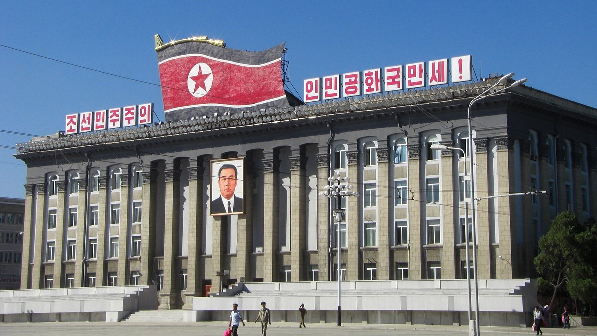 gold für kim - ein leben für nordkoreas führer
