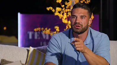 Aleks Petrovic bei Temptation Island VIP - Foto: RTL