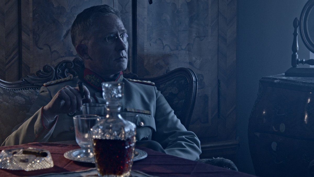 to kill a dictator