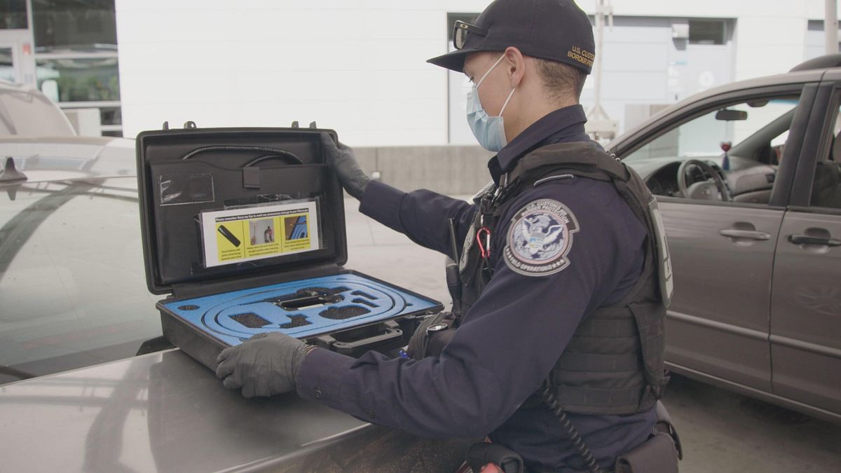 flughafen new york - kampf den schmugglern