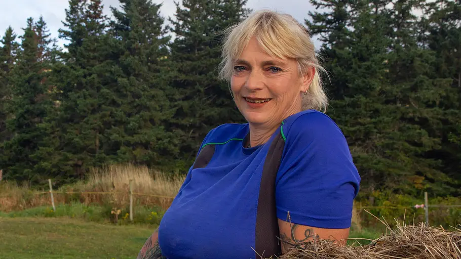 Annette aus Kanada bei Bauer sucht Frau International 2026 Annette aus Kanada bei Bauer sucht Frau International 2026