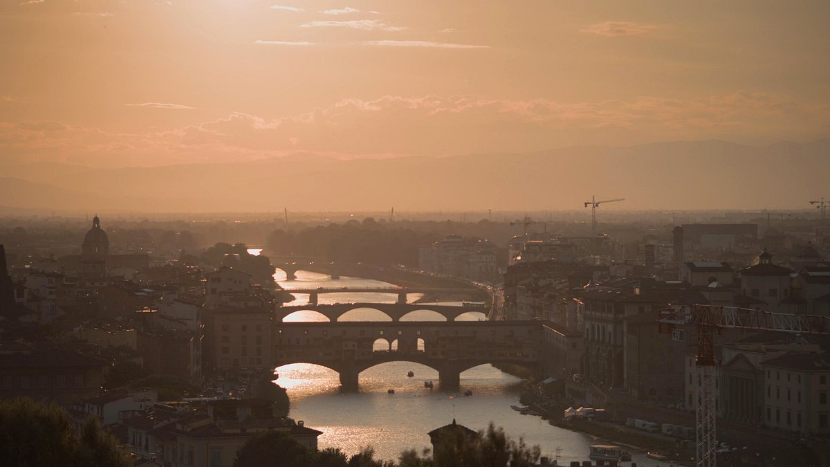 stanley tucci in italien