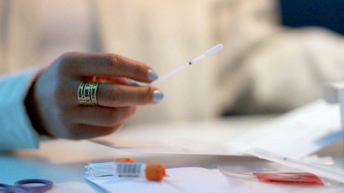 dna-tests - das geschäft mit den genen