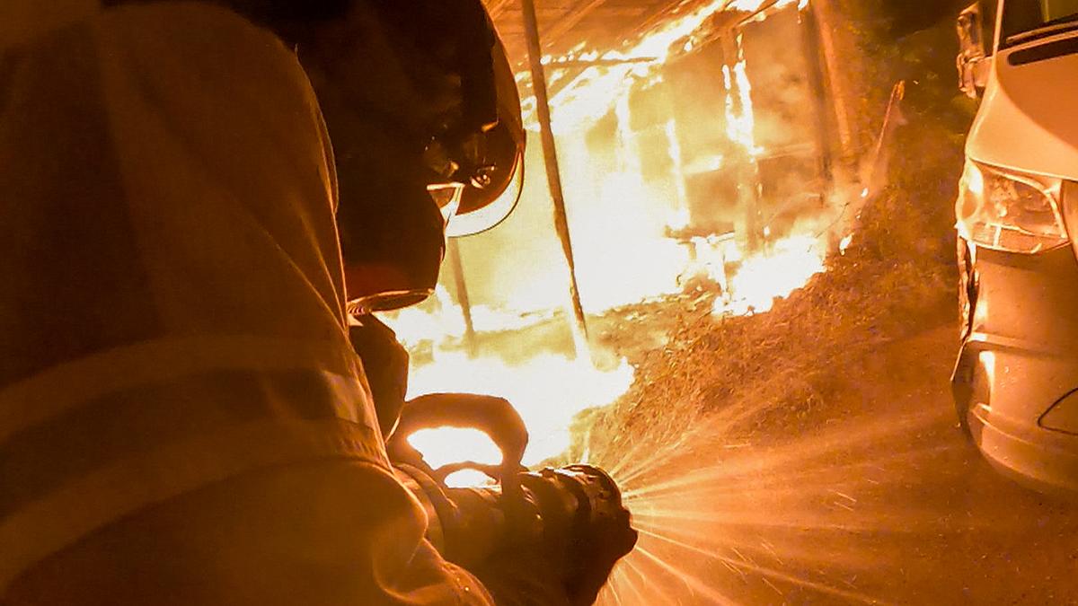 112: Feuerwehr im Einsatz 112: feuerwehr im einsatz