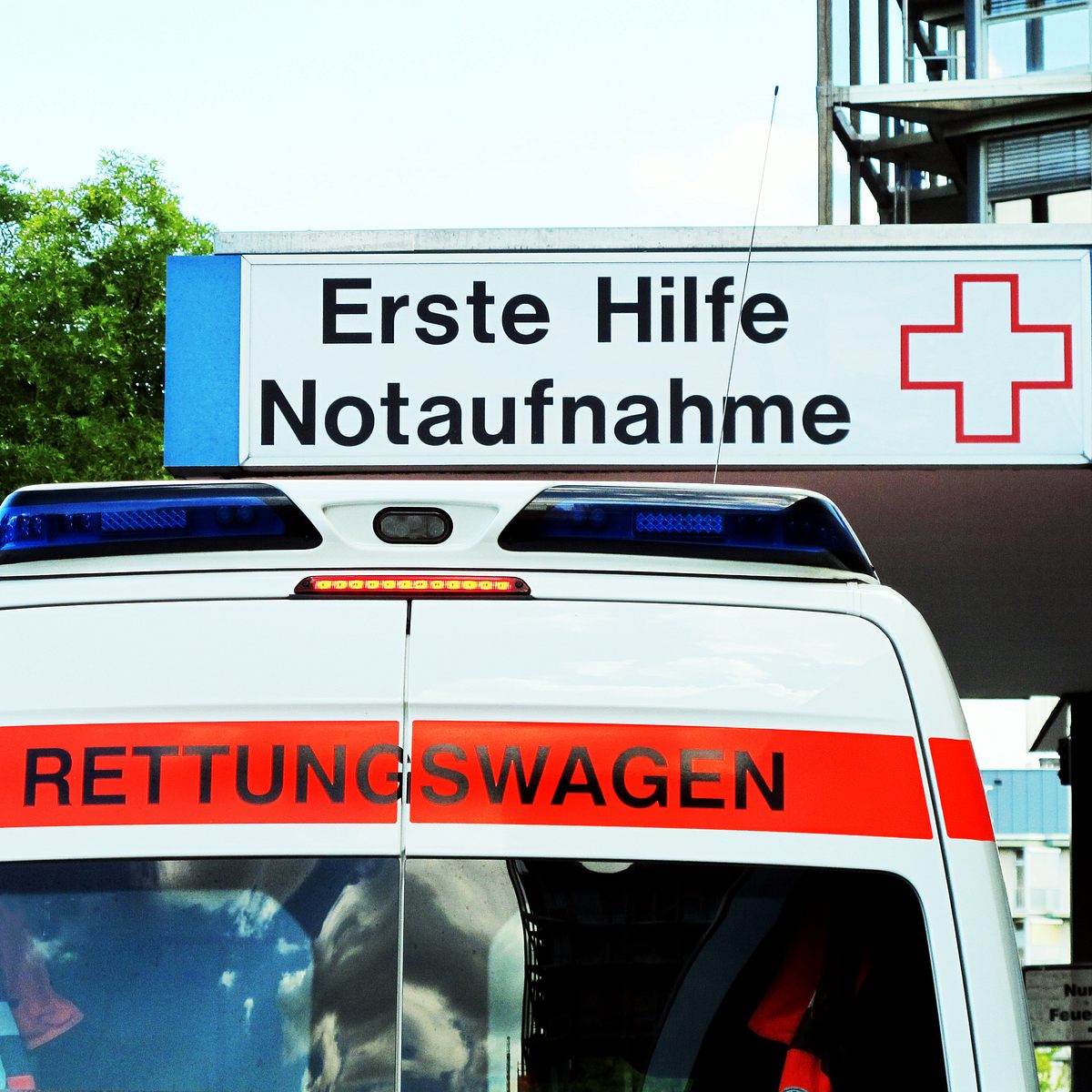 Rushhour in der Notaufnahme - Leben retten im Team rushhour in der notaufnahme - leben retten im team