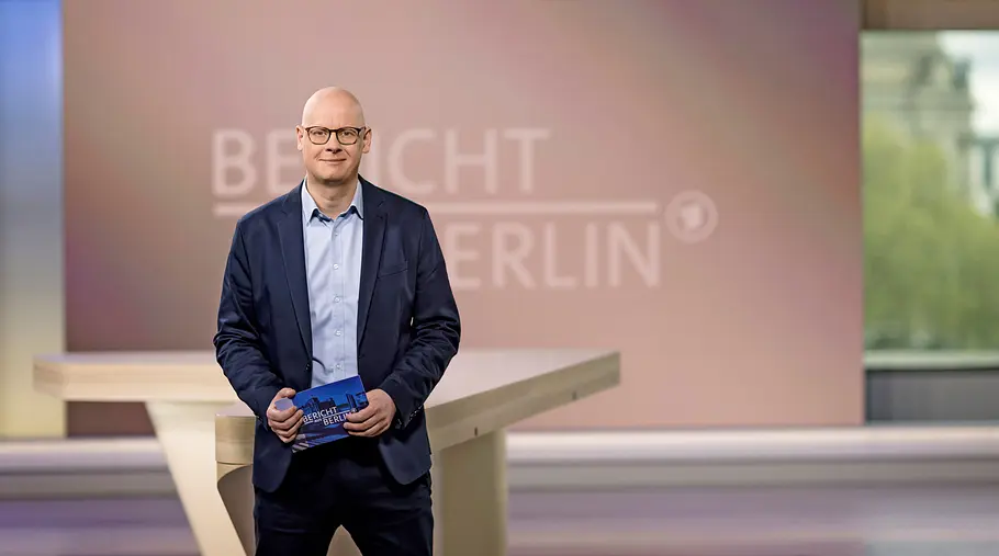 Matthias Deiß - Stellvertretender Studioleiter und Chefredakteur Fernsehen, Moderator des „Bericht aus Berlin“