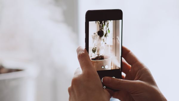 beste Handykameras Smartphone unter 400 Euro - Foto: TVMovie/Canva