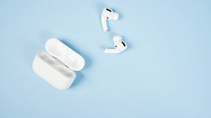 beste in ear kopfhörer - Foto: iStock/Phira Phonruewiangphing