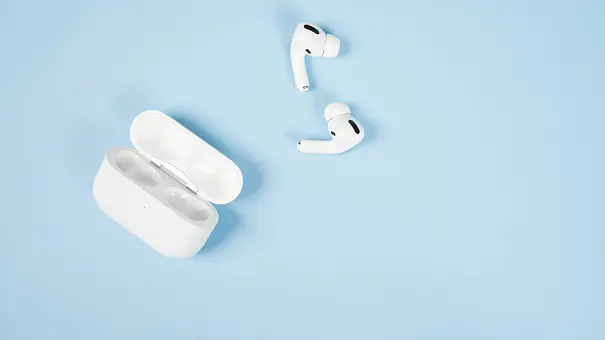 beste in ear kopfhörer - Foto: iStock/Phira Phonruewiangphing