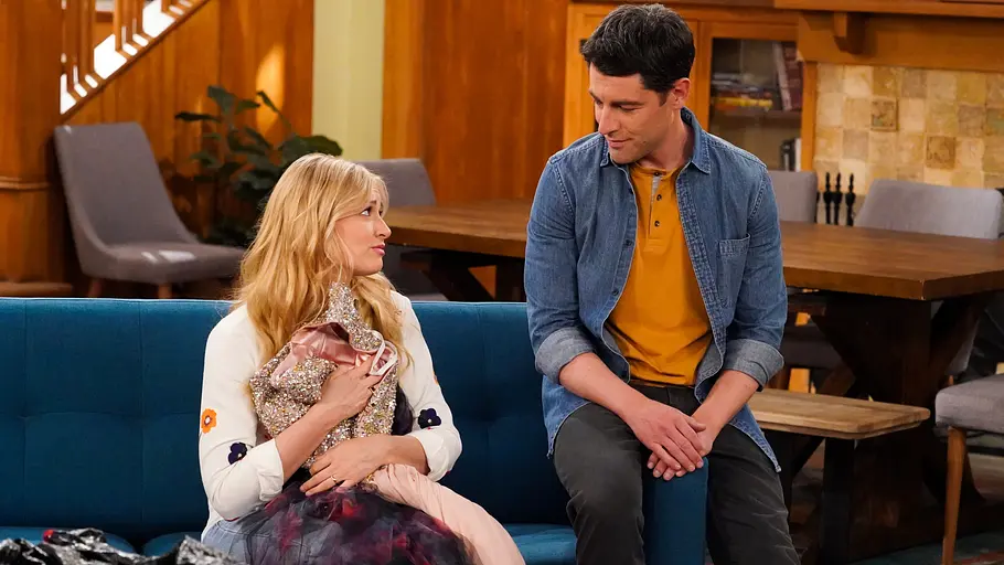 Beth Behrs The Neighborhood Gemma Johnson (Beth Behrs) und Dave Johnson (Max Greenfield) in der Serie The Neighborhood