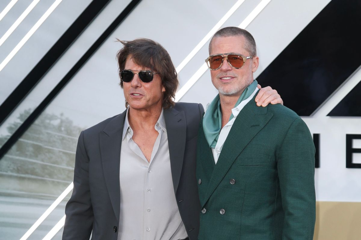 Brad Pitt und Tom Cruise gemeinsam bei einem öffentlichen Auftritt – Gerüchte um ein mögliches F1-Crossover machen die Runde. Brad Pitt und Tom Cruise gemeinsam bei einem öffentlichen Auftritt – Gerüchte um ein mögliches F1-Crossover machen die Runde.