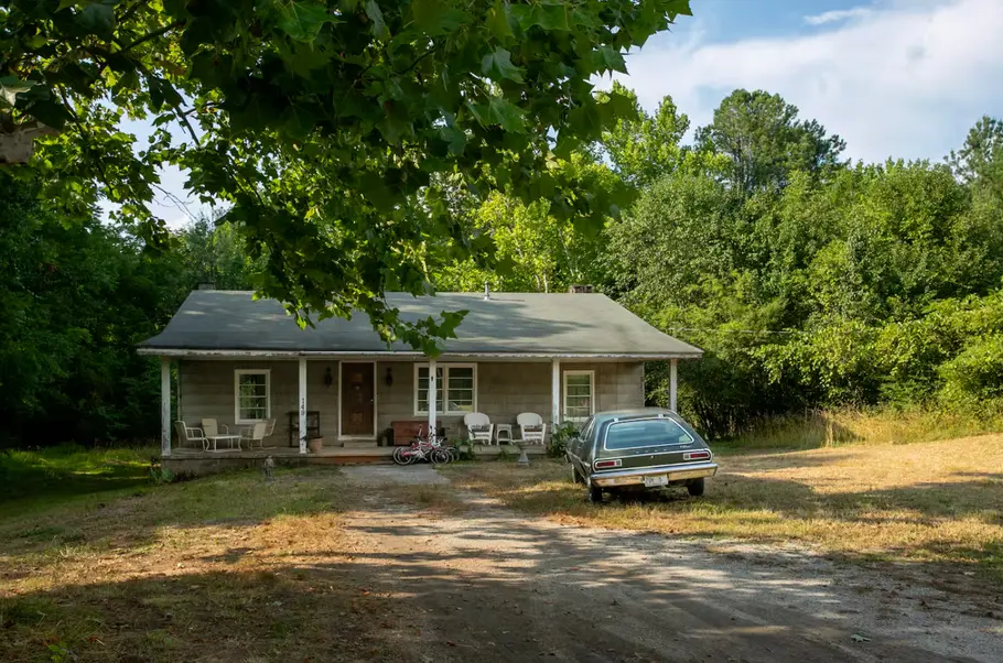 Byers Haus aus Stranger Things von Außen Byers Haus aus Stranger Things von Außen