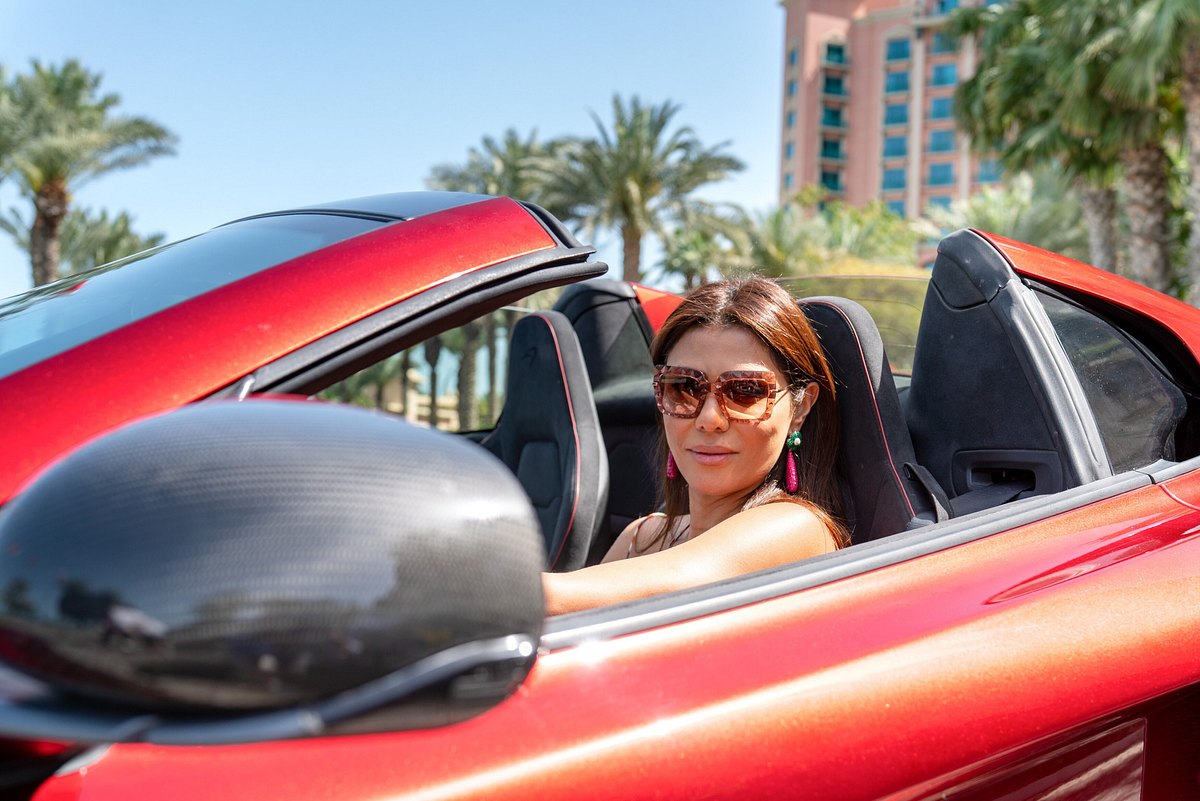 Inside Dubai: Playground of the Rich inside dubai: playground of the rich