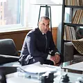 Suits Thumbnail