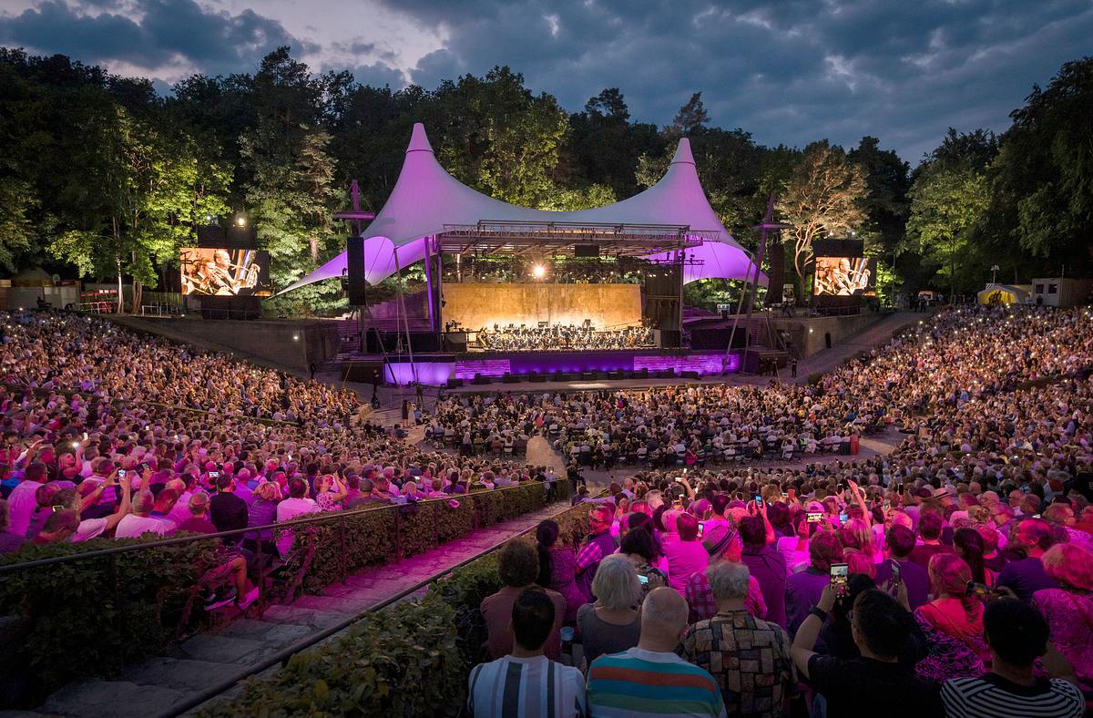 Die Berliner Philharmoniker in der Waldbühne 2025 die berliner philharmoniker in der waldbühne 2025