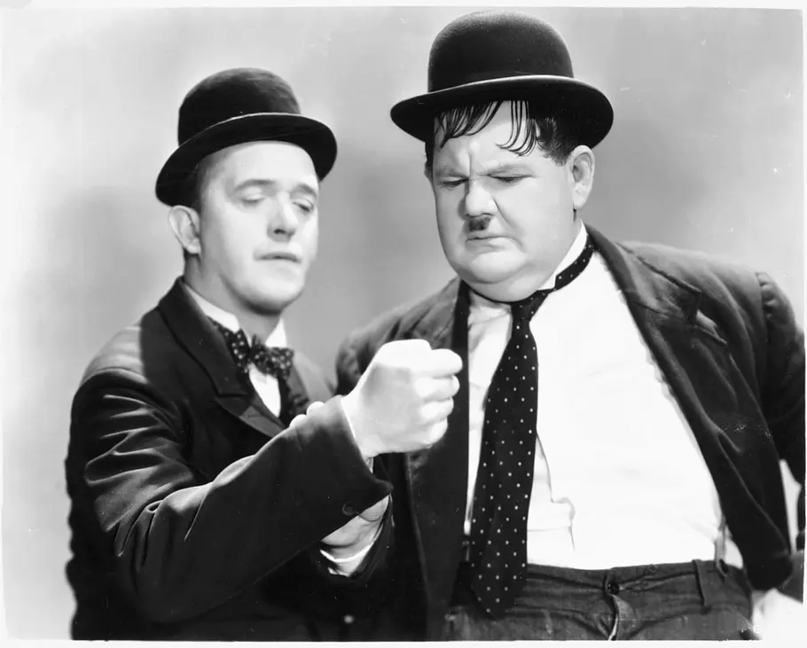 Laurel und Hardy in der Fremdenlegion laurel und hardy in der fremdenlegion