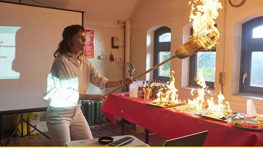 Feuerwehrfrauen feuerwehrfrauen