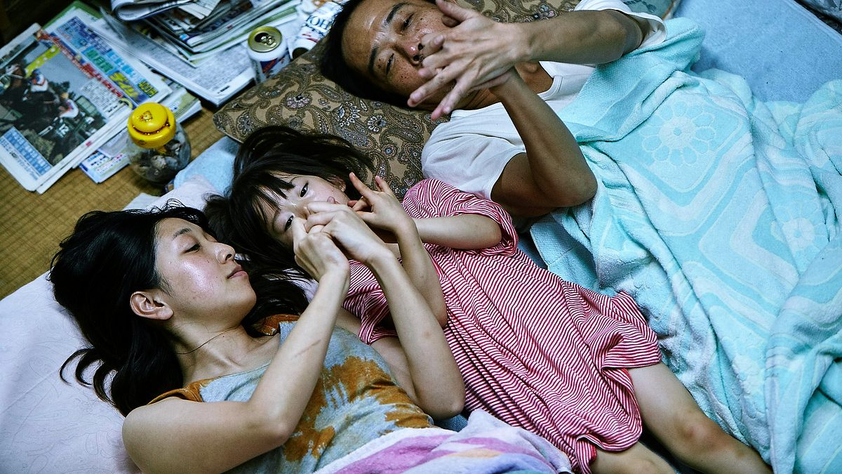 shoplifters