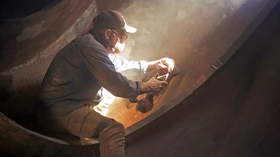 outback opal hunters - edelsteinjagd in australien