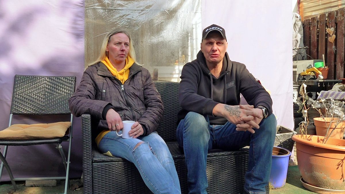 hartz und herzlich - tag für tag benz-baracken