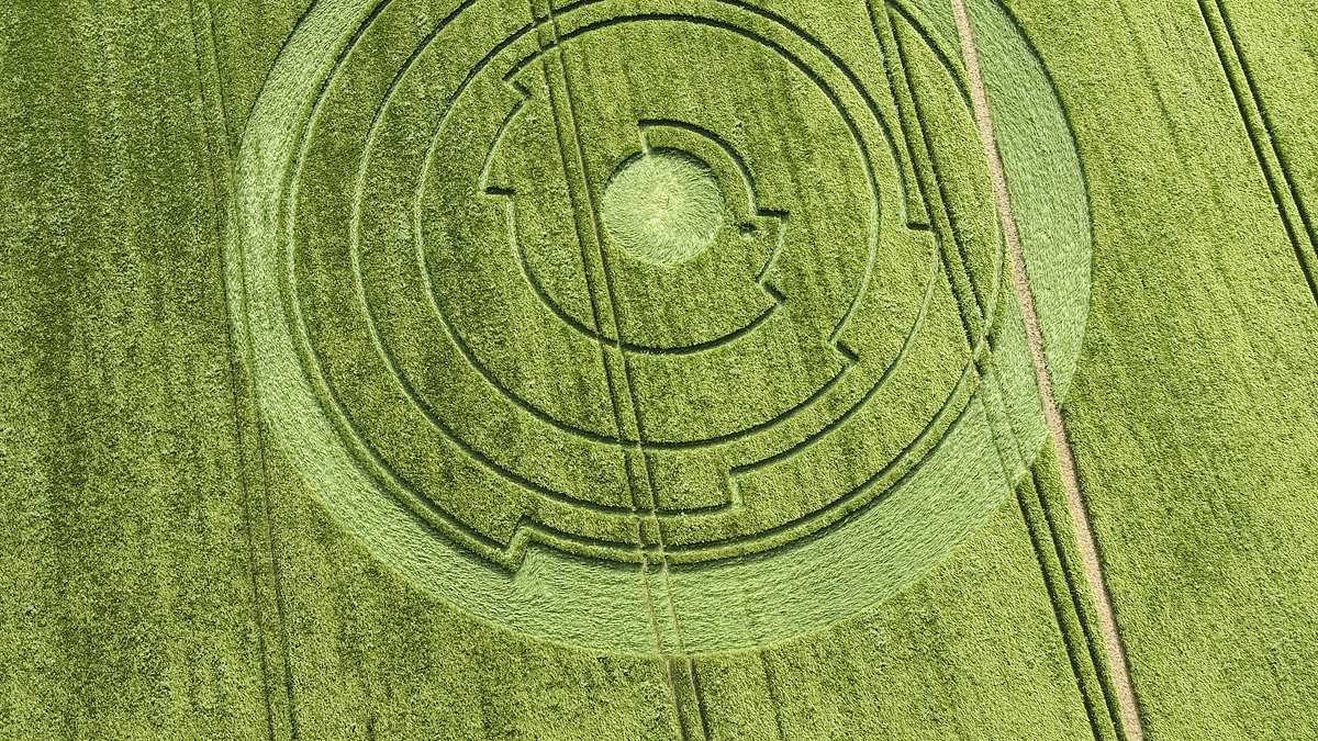 ancient aliens - unerklärliche phänomene
