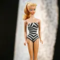 Barbie - die perfekte Frau? Thumbnail