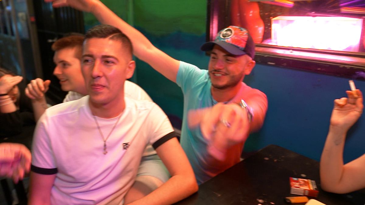 kiez hamburg - zwischen kult und krawall
