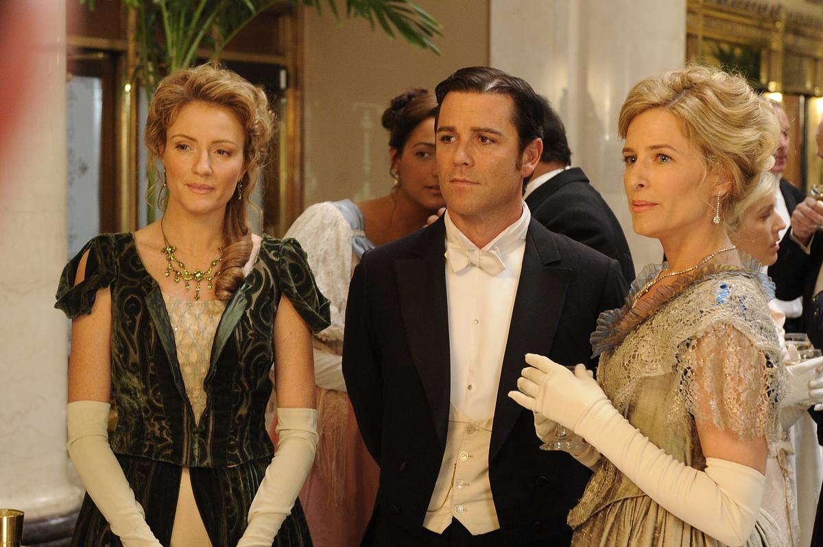 Murdoch Mysteries murdoch mysteries