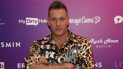 Calvin Kleinen: Diese Dating-Show mischt er demnächst auf - Foto: IMAGO / CHROMORANGE