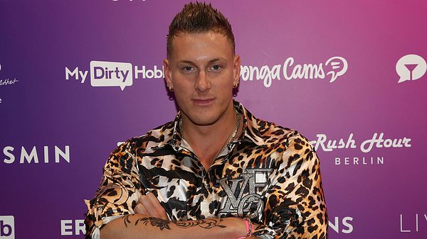 Calvin Kleinen: Diese Dating-Show mischt er demnächst auf - Foto: IMAGO / CHROMORANGE