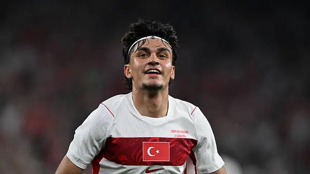 Can Uzun jubelt beim Länderspiel der Türkei! - Foto: IMAGO / Anadolu Agency