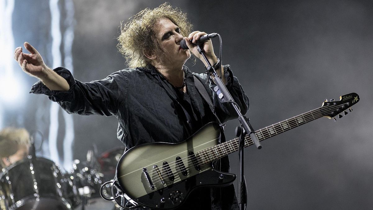 The Cure: Anniversary 1978 - 2018 - (Live In Hyde Park) The Cure: Anniversary 1978 - 2018 - (Live In Hyde Park)
