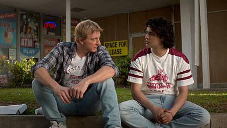 Johnny und Miguel in Cobra Kai Staffel 6 - Foto: Netflix