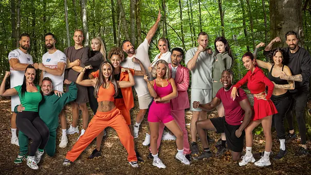 Aleks, Marko, Hendrik, Sophie, Andrew, Virginia, Patrik, Zoe, Liza, Sebi; unten v.l.n.r.: Patti, Patrick, Carina, Chika, Emmi, Samuel, Joshi Josh, Ariel - Foto: RTLZWEI / Andreas Zitt