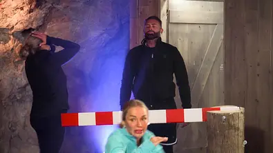 Couple Challenge: Exit-Challenge zwischen Emmy Russ und den Weissens - Foto: RTLZWEI