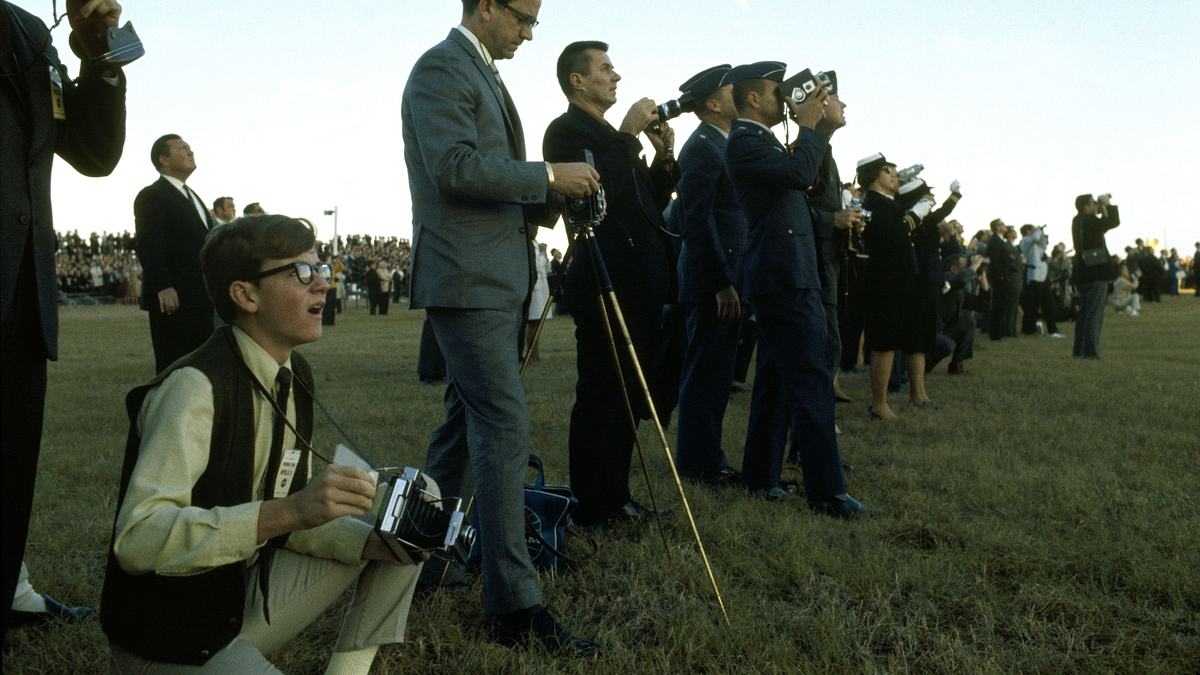 apollo: missionen zum mond