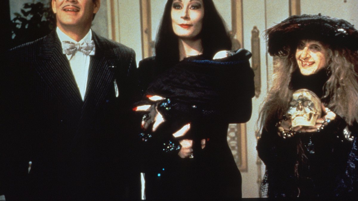 die addams family in verrückter tradition
