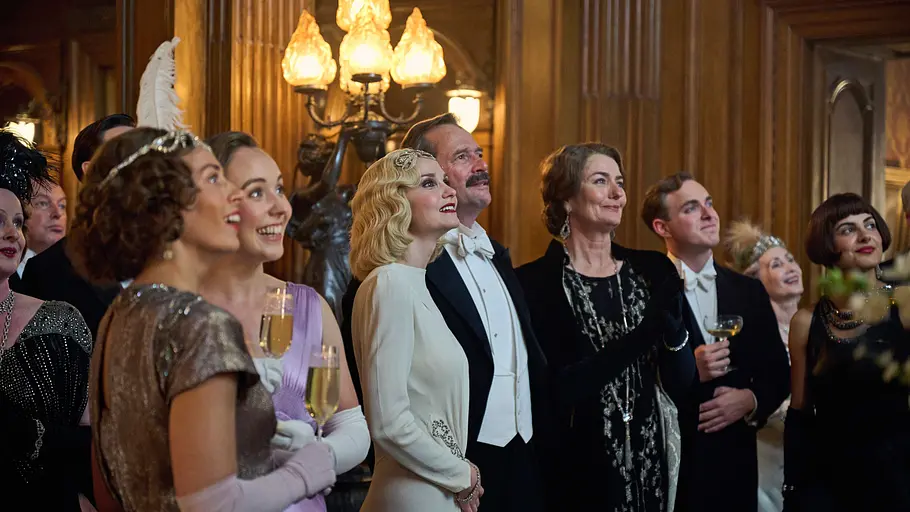 Outrageous - Das Leben der Mitford-Schwestern outrageous - das leben der mitford-schwestern