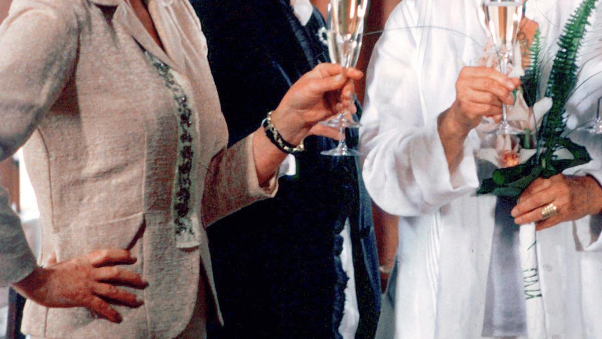 drei teuflisch starke frauen