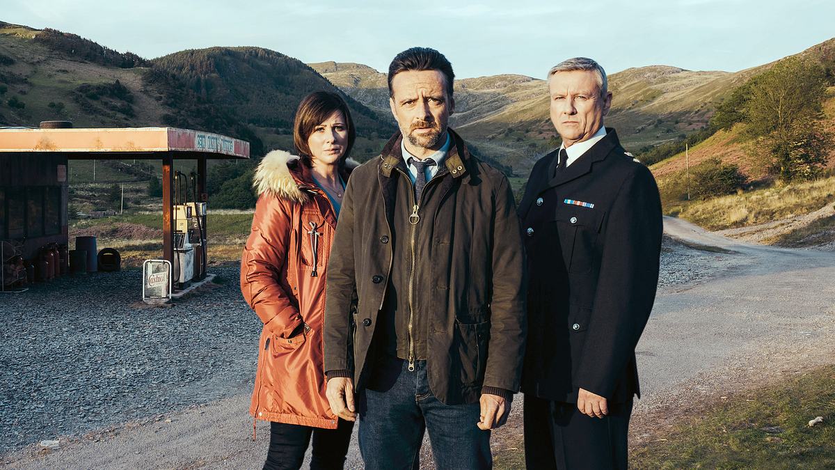 inspector mathias - mord in wales