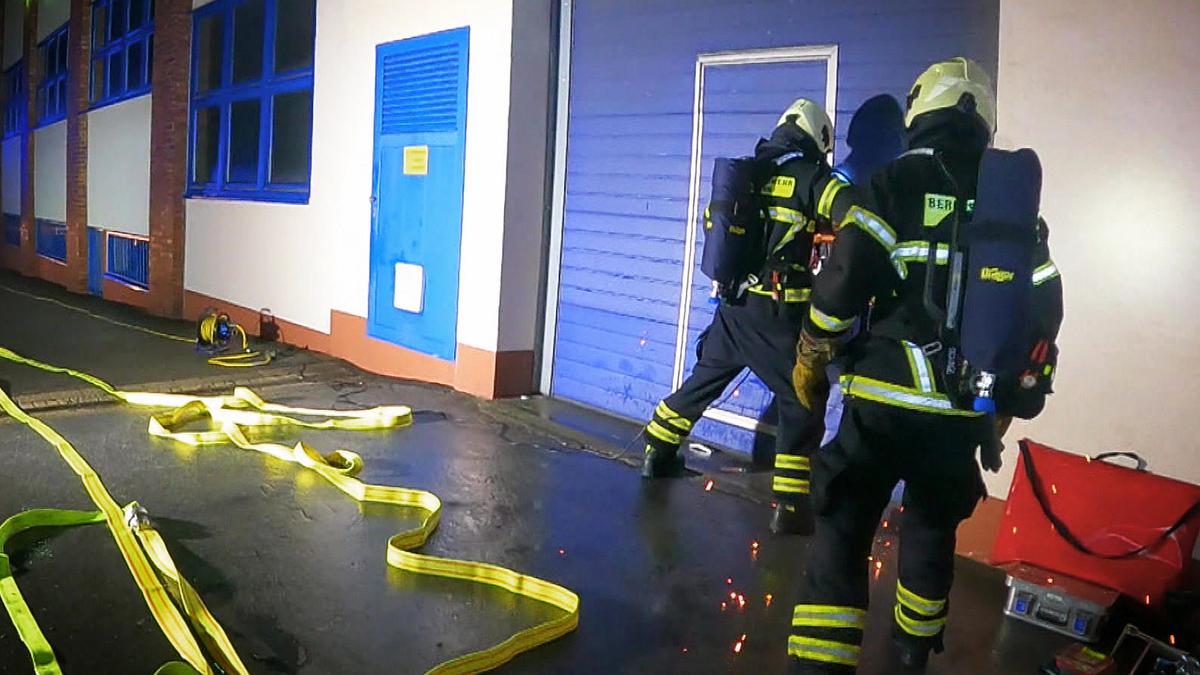 112: Feuerwehr im Einsatz 112: feuerwehr im einsatz