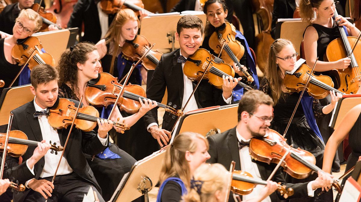 european union youth orchestra, vasily petrenko : beethoven, symphony no.9