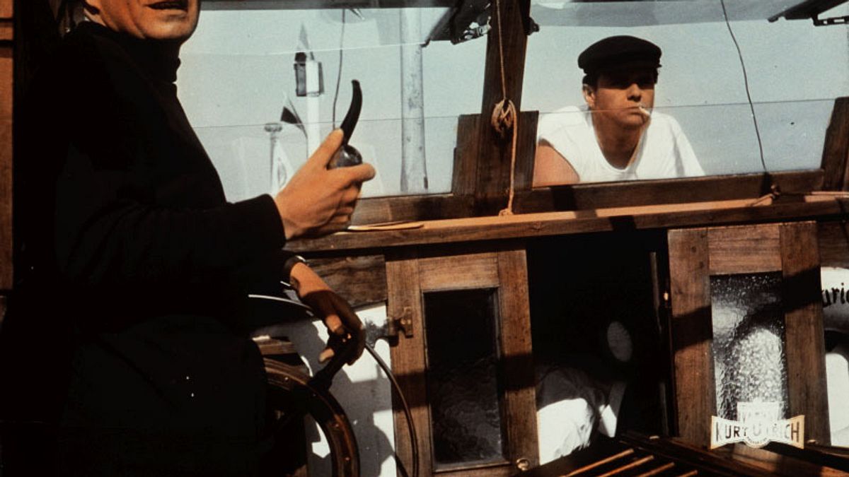 drei mann in einem boot