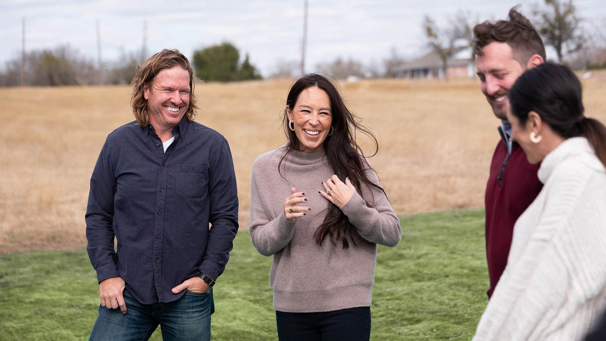 fixer upper: welcome home