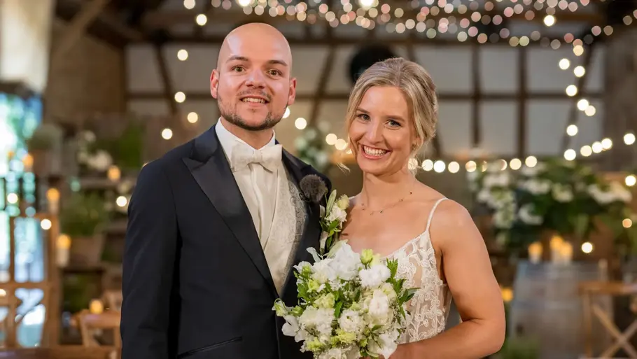 Daniel und Lina bei ihrer Hochzeit.