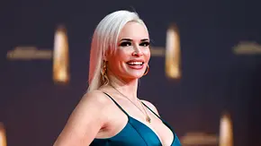 TV-Persönlichkeit Daniela Katzenberger zeigt ihren trainierten Body auf dem Red Carpet beim Deutschen Fernsehpreis 2024 in den MMC-Studios in Ossendorf. - Foto: IMAGO / Panama Pictures TV-Persönlichkeit Daniela Katzenberger zeigt ihren trainierten Body auf dem Red Carpet beim Deutschen Fernsehpreis 2024 in den MMC-Studios in Ossendorf. - Foto: IMAGO / Panama Pictures