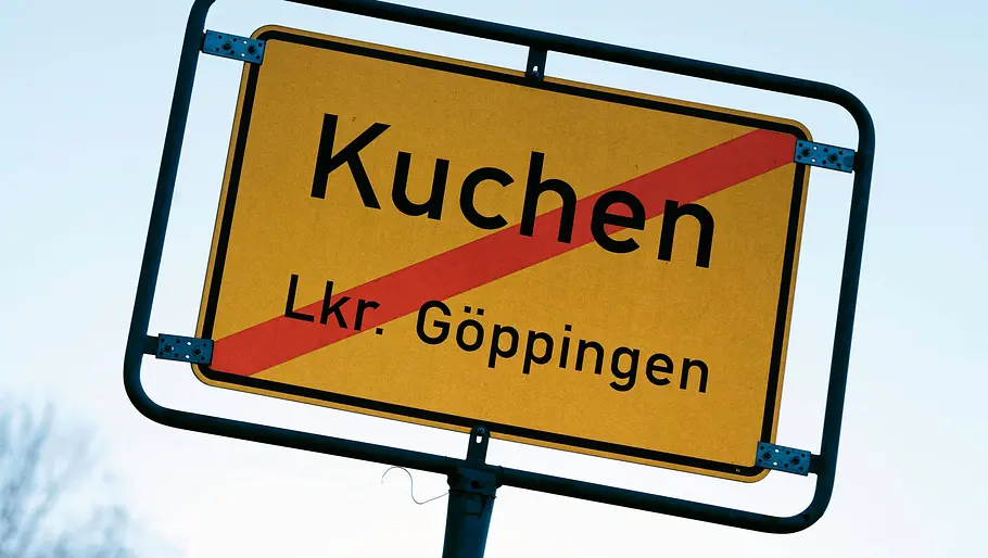 Ortsschild von Kuchen.