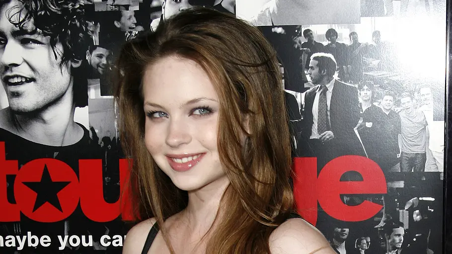 Daveigh Chase (†35) war obdachlos – und vererbt trotzdem 400.000 Euro Daveigh Chase besucht die Premiere der dritten Staffel von „Entourage“ im Cinerama Dome in Los Angeles.