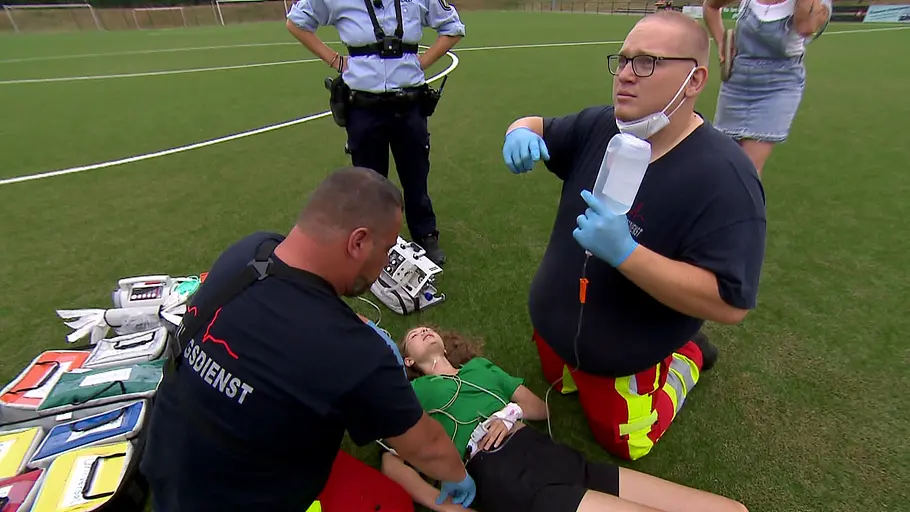 SOS - Retter im Einsatz sos - retter im einsatz