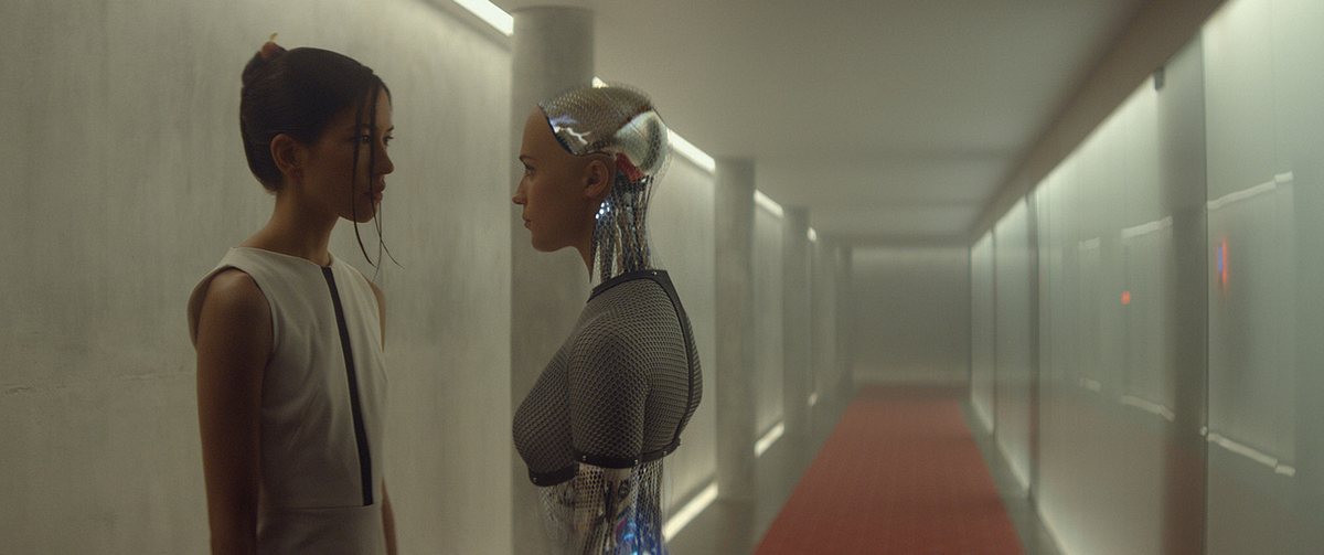 Ex Machina ex machina
